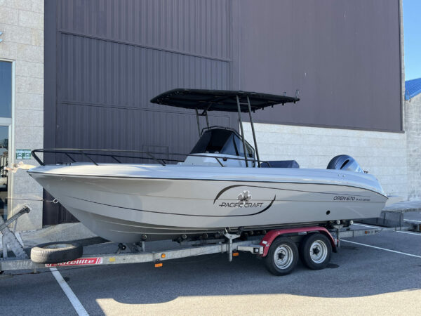 Pacific Craft 670 Open Black Series